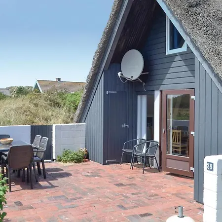 Vakantiehuis Three-bedroom Holiday In Hvide Sande Bjerregård