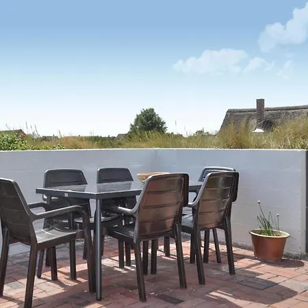 Three-bedroom Holiday In Hvide Sande * Bjerregård